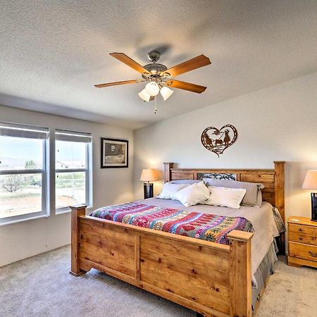 Desert Escape Off I-10 With Over 1 Enclosed Acre! Mescal 外观 照片